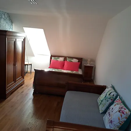 Un Air Moulinois Bed & Breakfast 3*