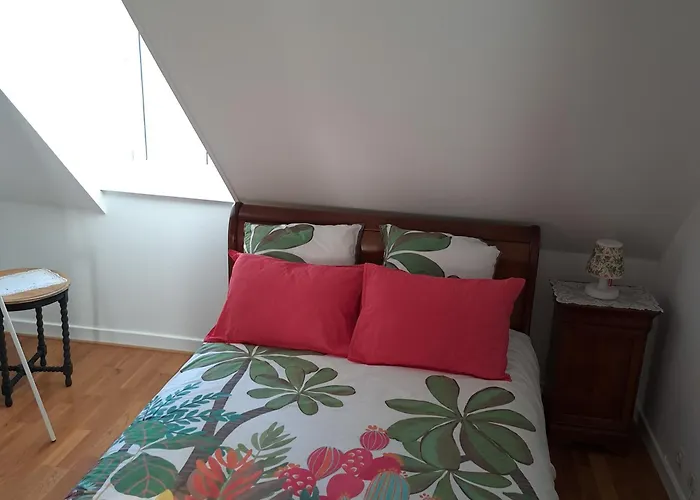 Un Air Moulinois Bed & Breakfast